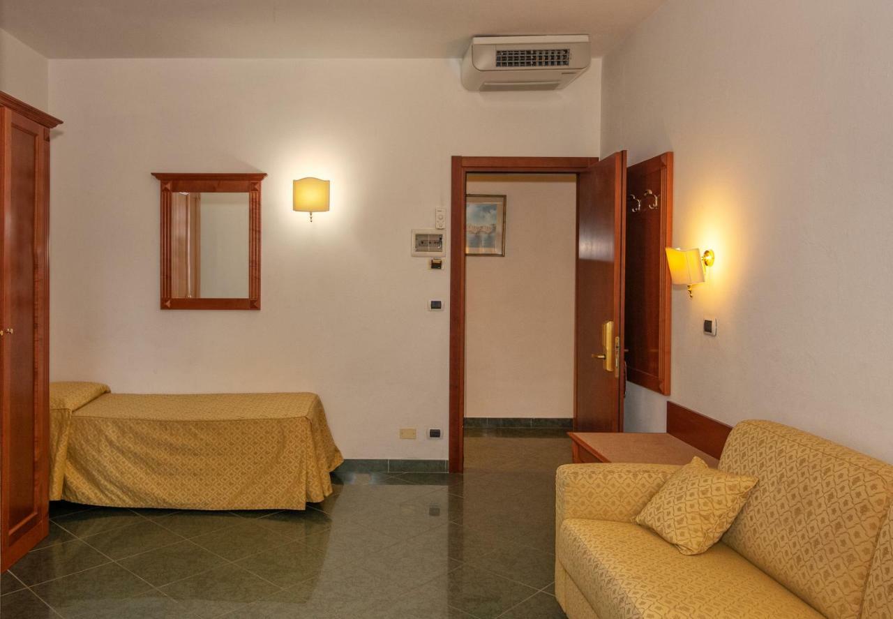 Hotel Marzia Marina di Pietrasanta